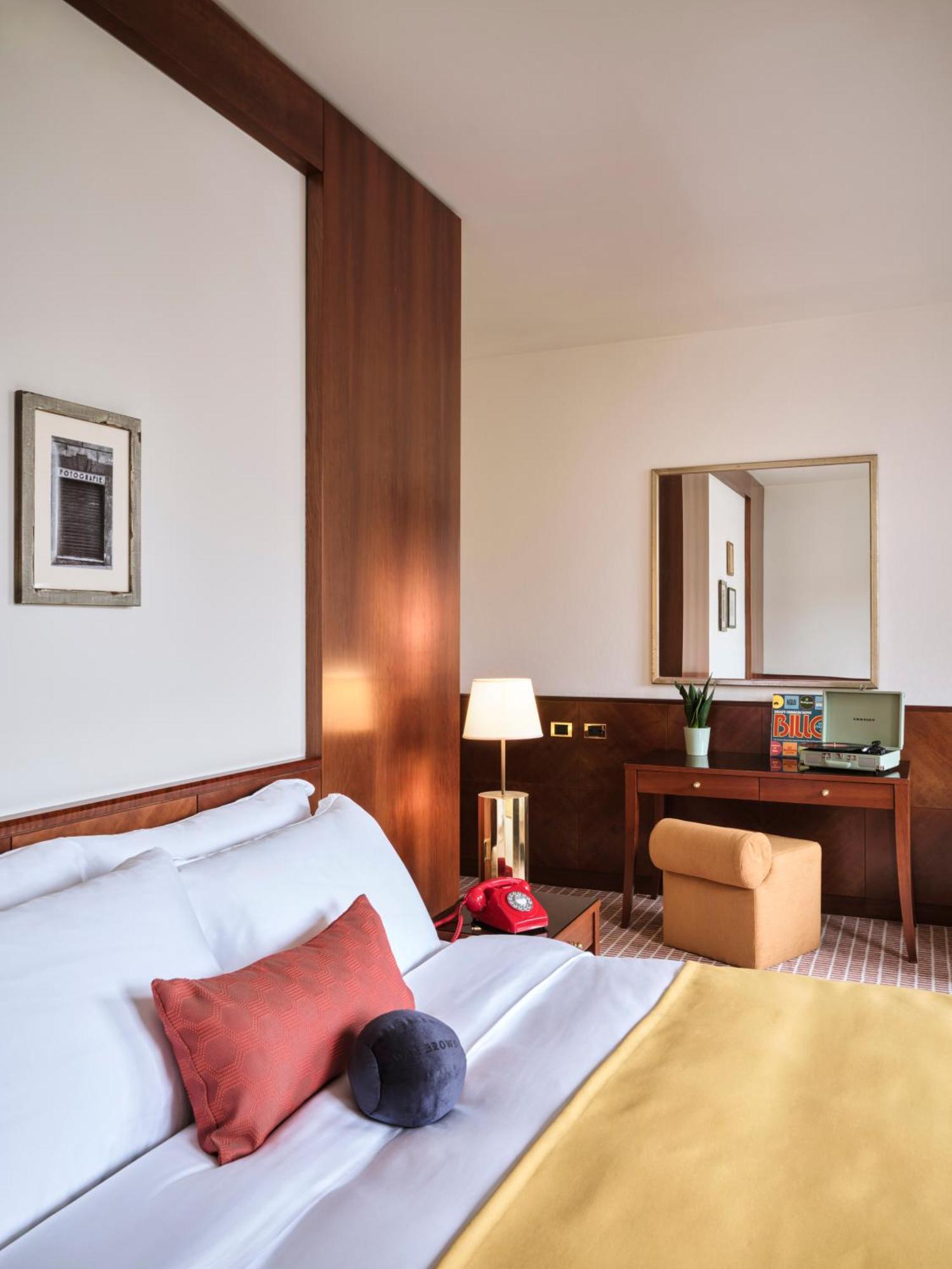 Max Brown Hotel Missori, Part Of Sircle Collection Μιλάνο Εξωτερικό φωτογραφία